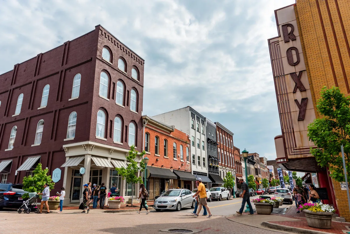 Downtown Clarksville, Tennessee streetscape